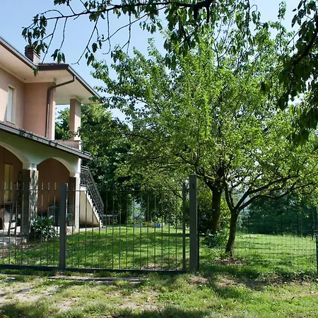 Apartament Ristrutturato Con Piccola Vista