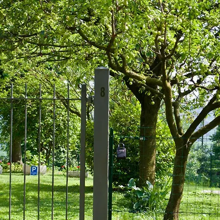 Ristrutturato Con Piccola Vista Apartament *