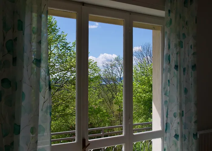 Apartament Ristrutturato Con Piccola Vista *