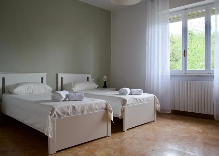 Ristrutturato Con Piccola Vista