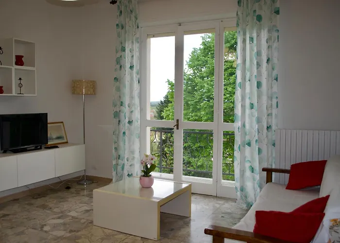 アパート Ristrutturato Con Piccola Vista Besozzo